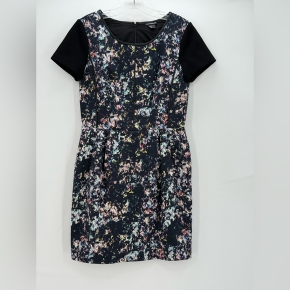 CLUB MONACO Shayla Mini Dress Black Abstract Print Faux leather Trim Size 8 - Picture 5 of 16